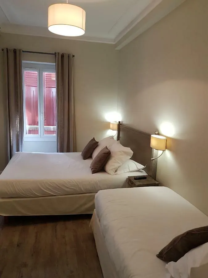 Hôtel Au Bon Coin Biarritz 3*,  France